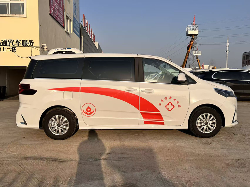 血浆运输车