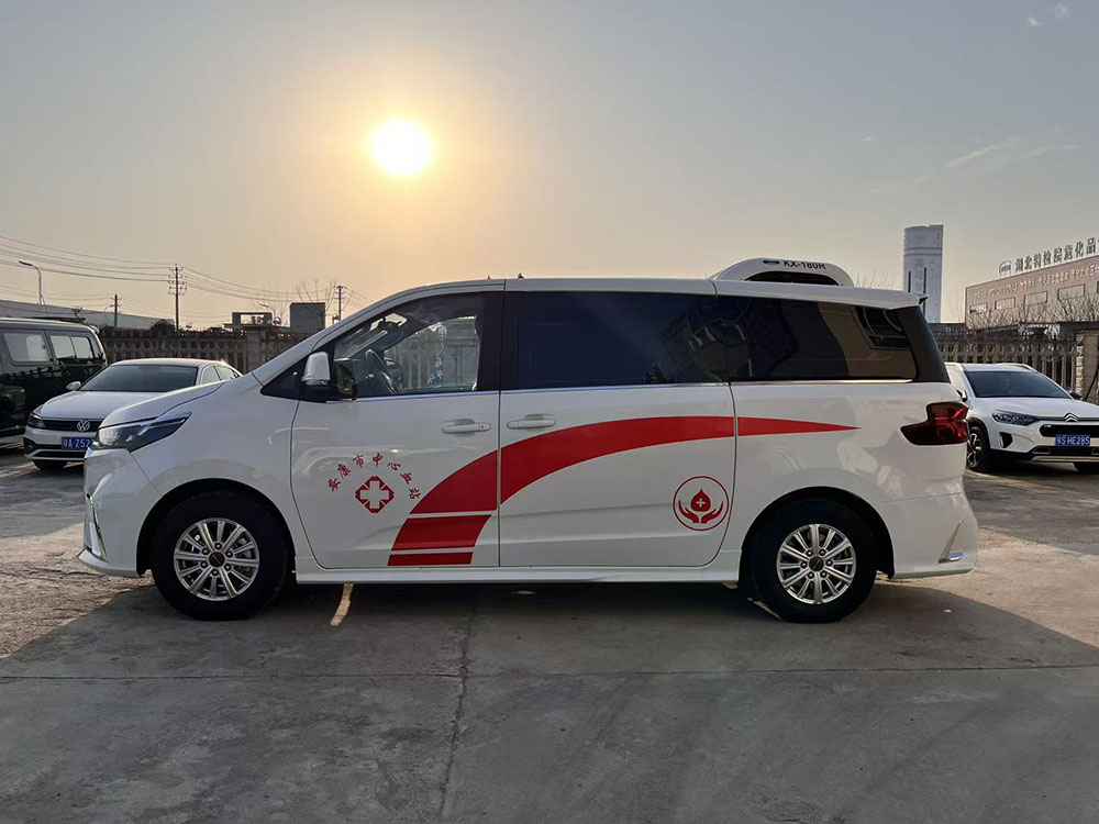 血浆运输车