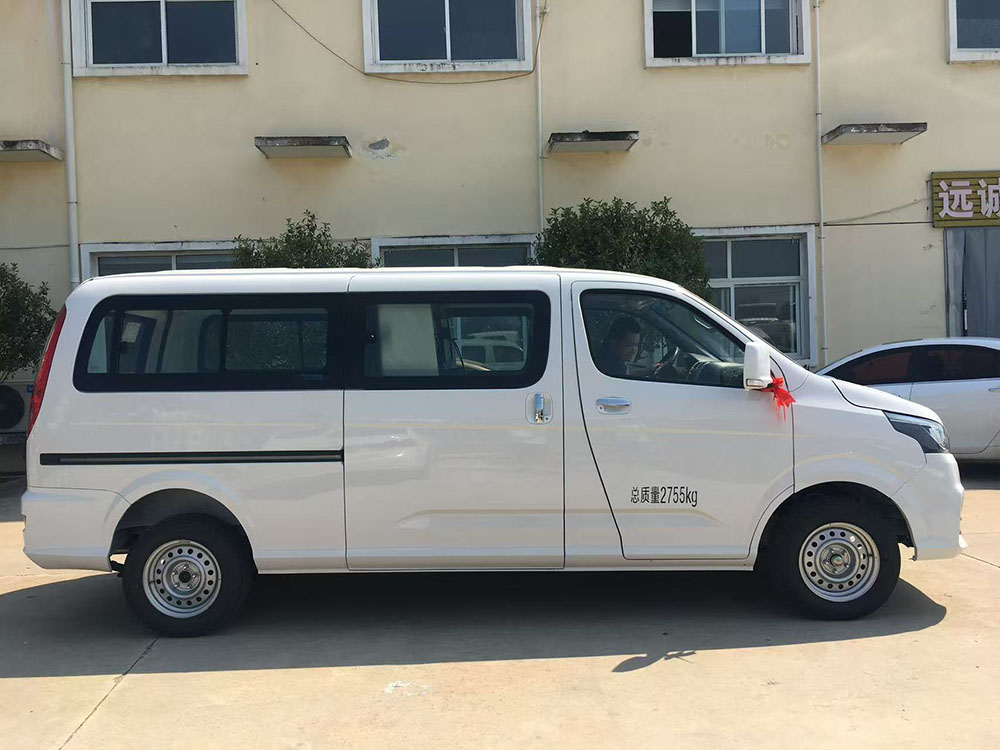 福田G5殡仪车