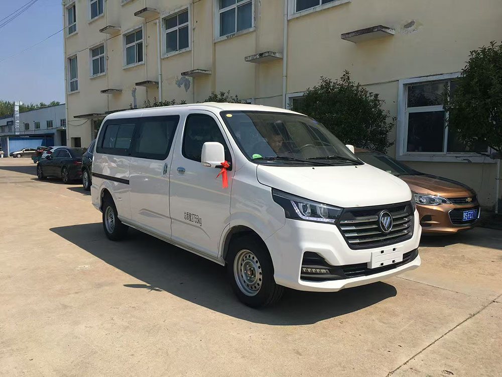 福田G5殡仪车