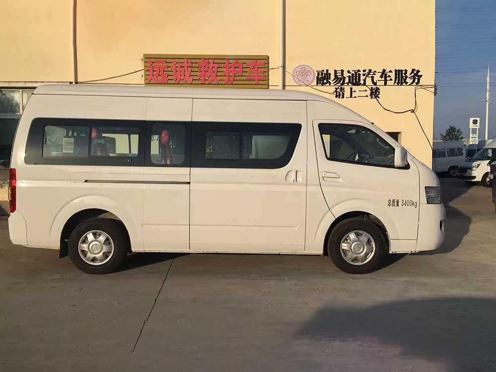 福田G9殡仪车